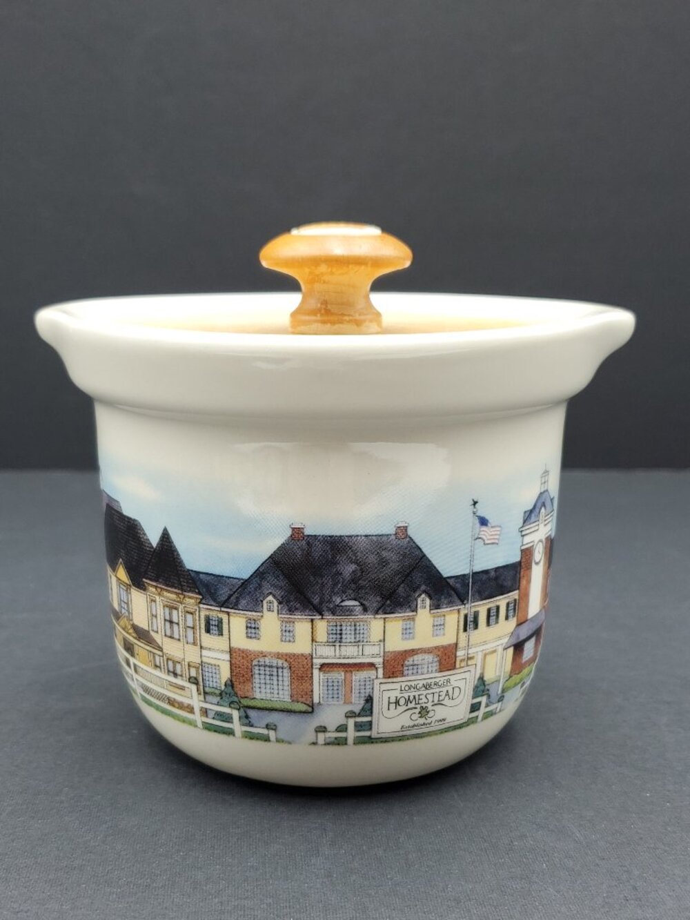 Longaberger Homestead 1 Pt Salt Crock with Woodcrafts Lid